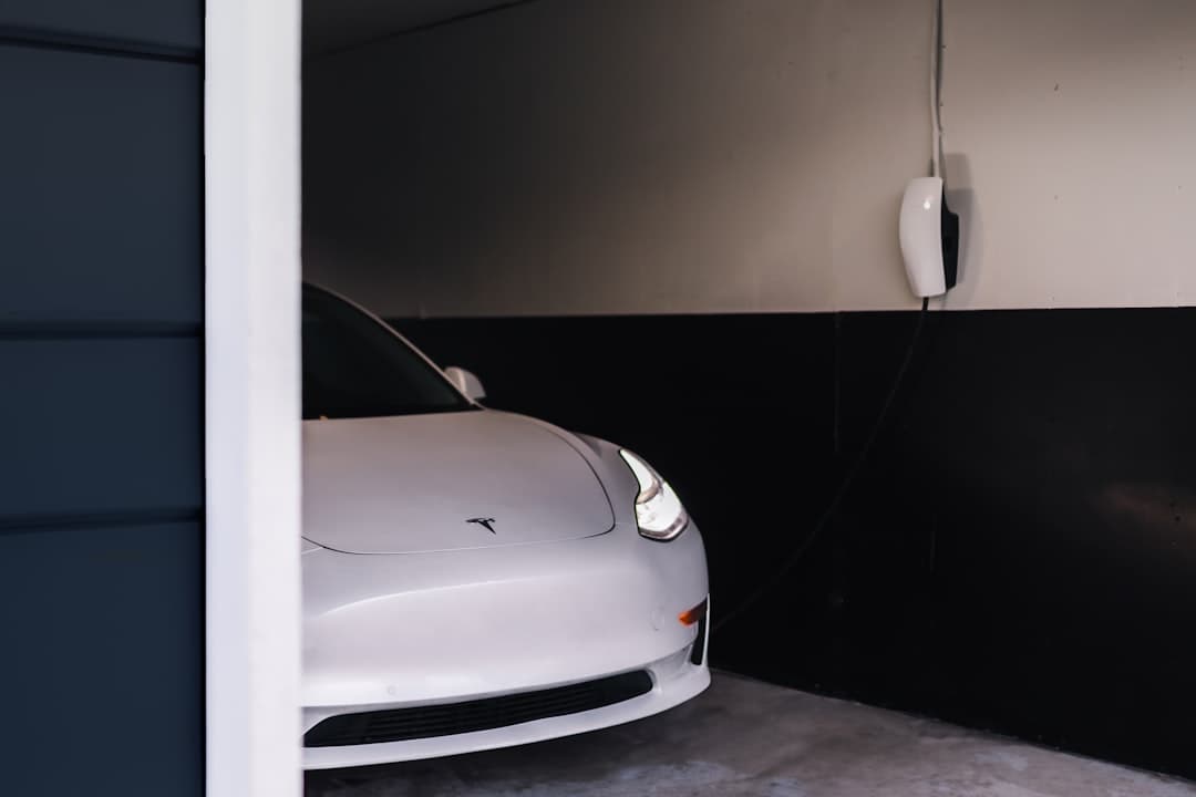 Garage interior floor